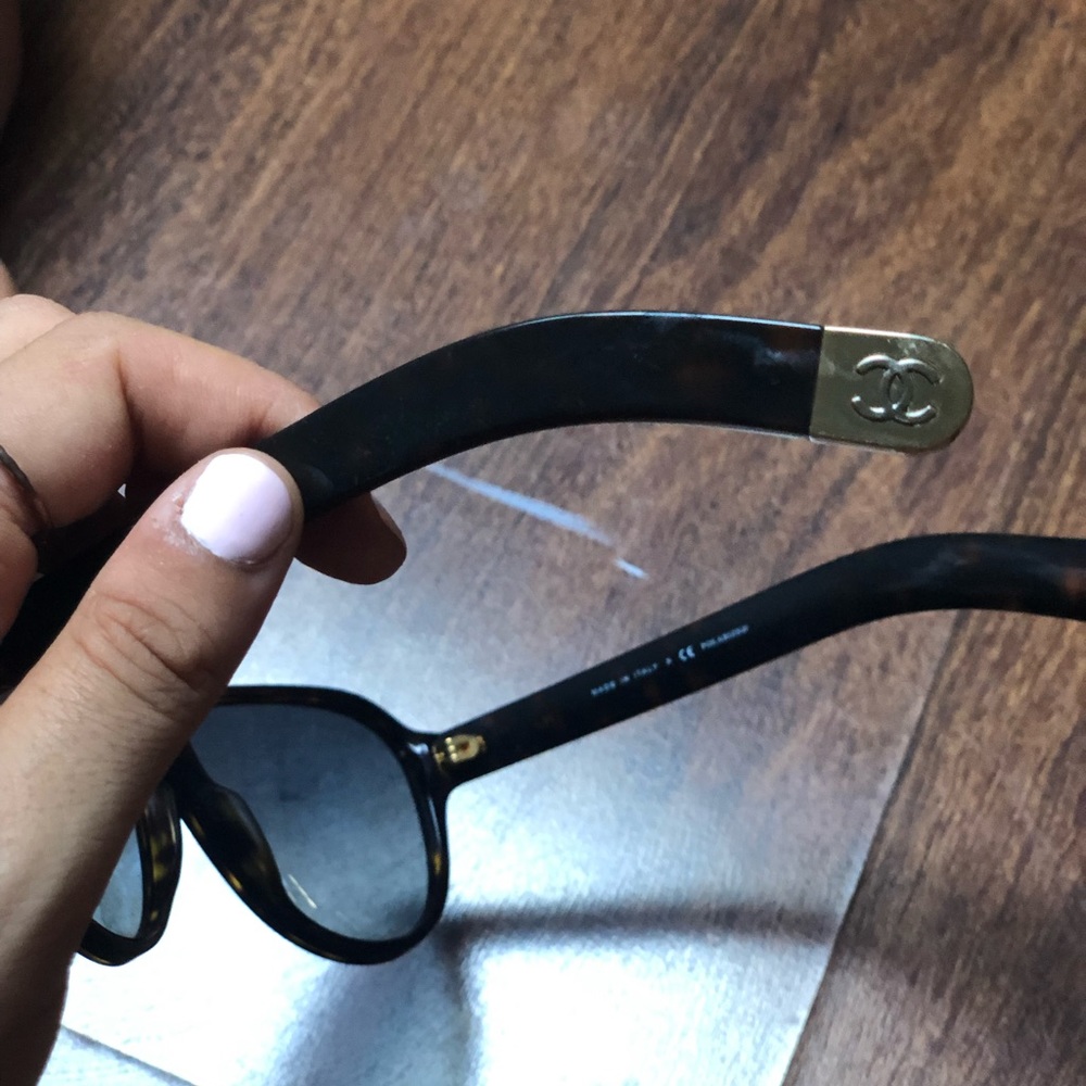 AUTHENTIC CHANEL SUNGLASSES